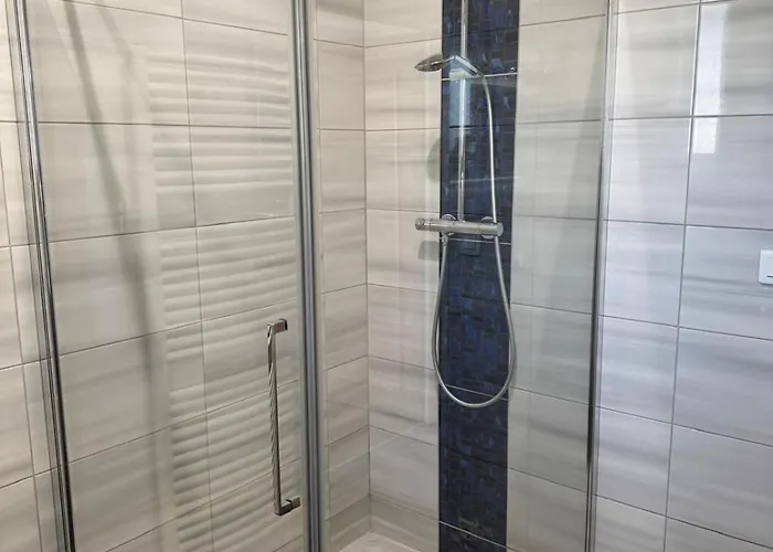 Le Sonise - Spacious Family With Balcony Garden And Parking Spac