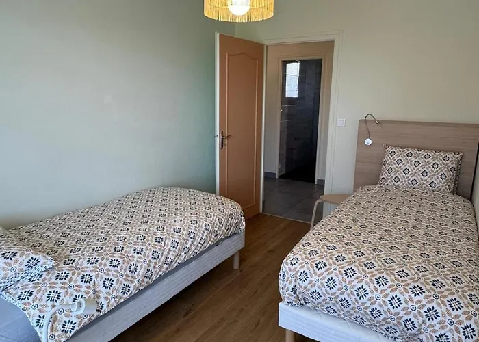 Le Sonise - Spacious Family With Balcony Garden And Parking Spac Apartman